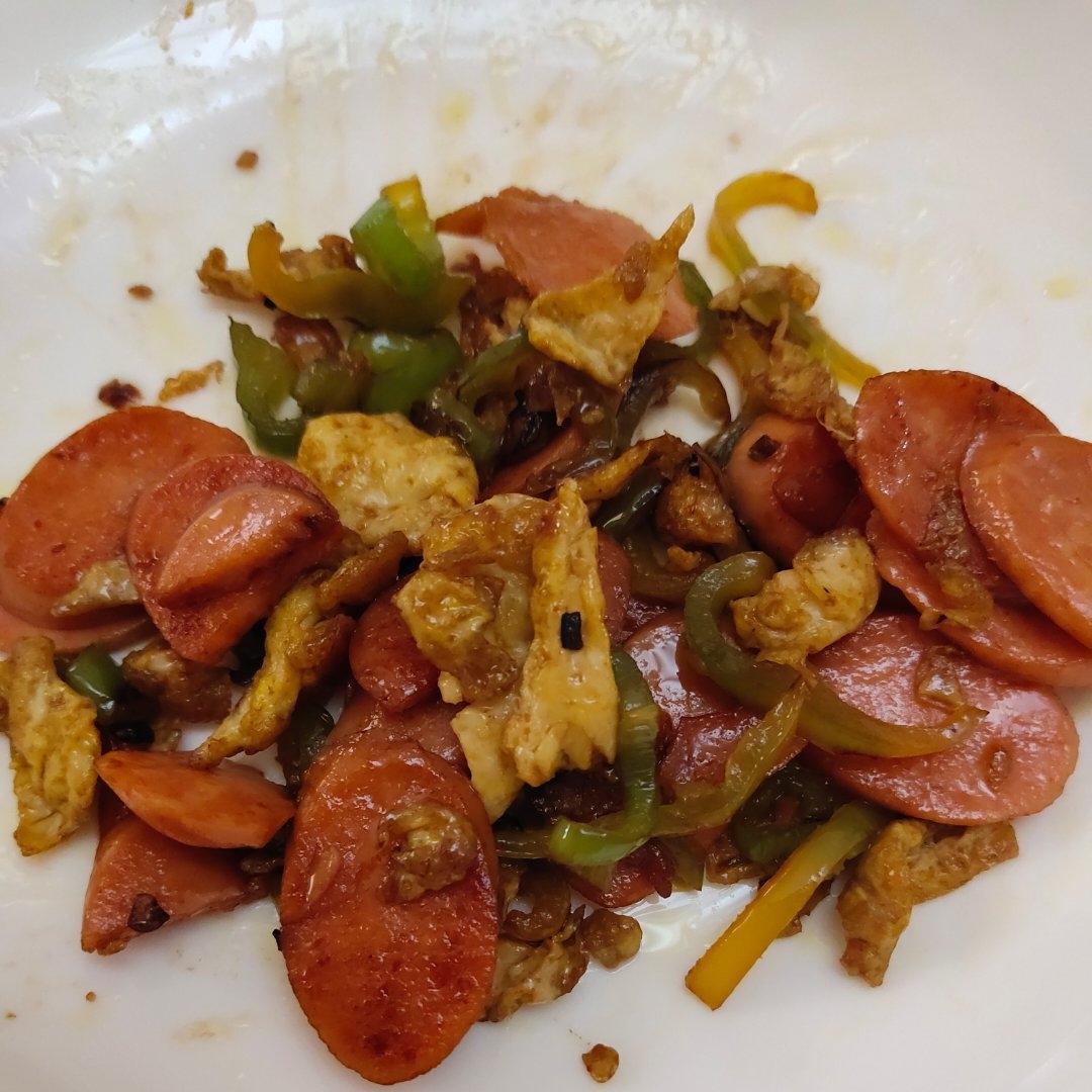 青椒火腿炒鸡蛋