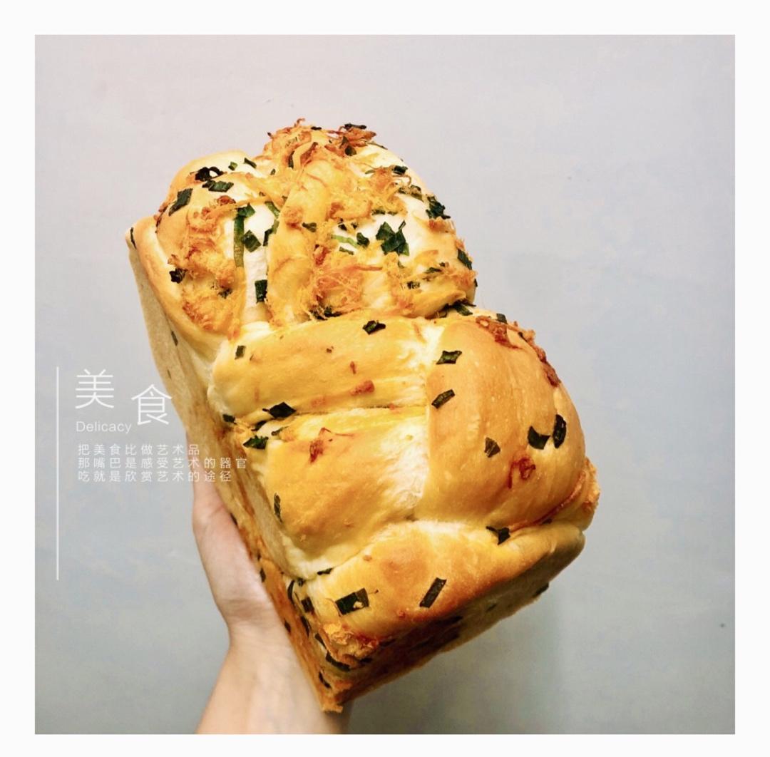 香葱肉松手撕吐司