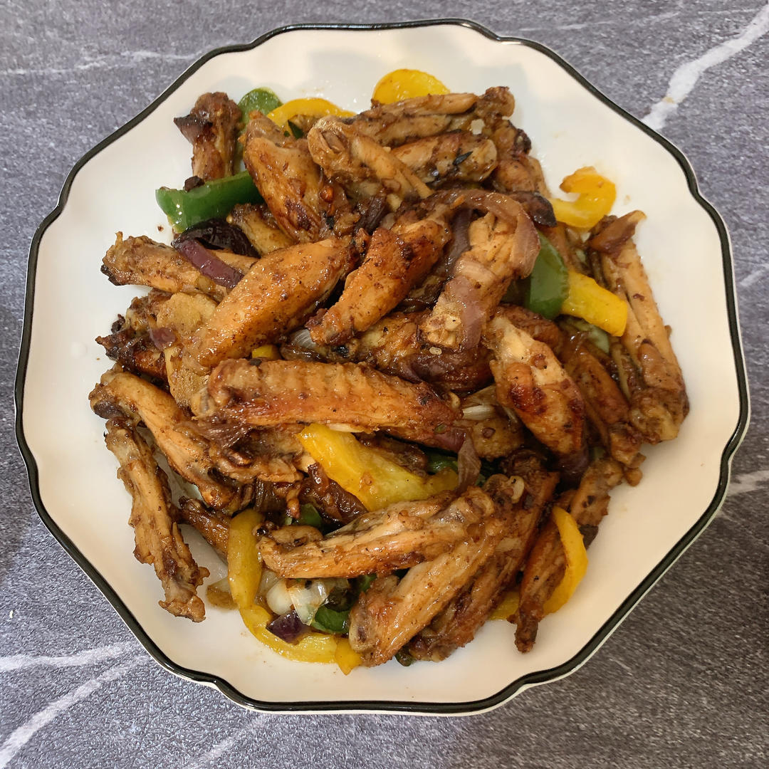 蒜香鸡翅，这才是鸡翅最好吃的做法
