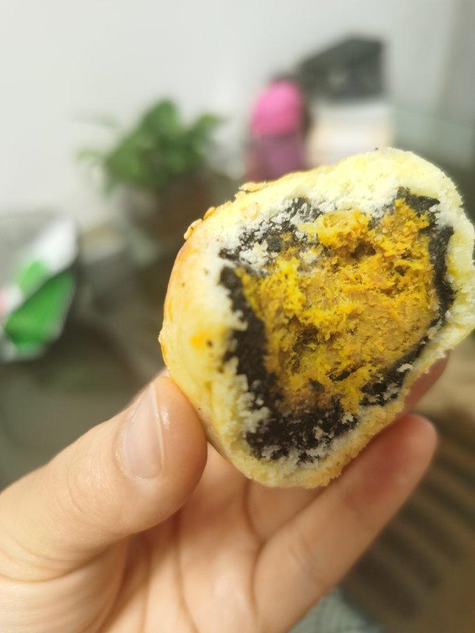 生酮低碳咸蛋肉松黑芝麻蛋黄酥