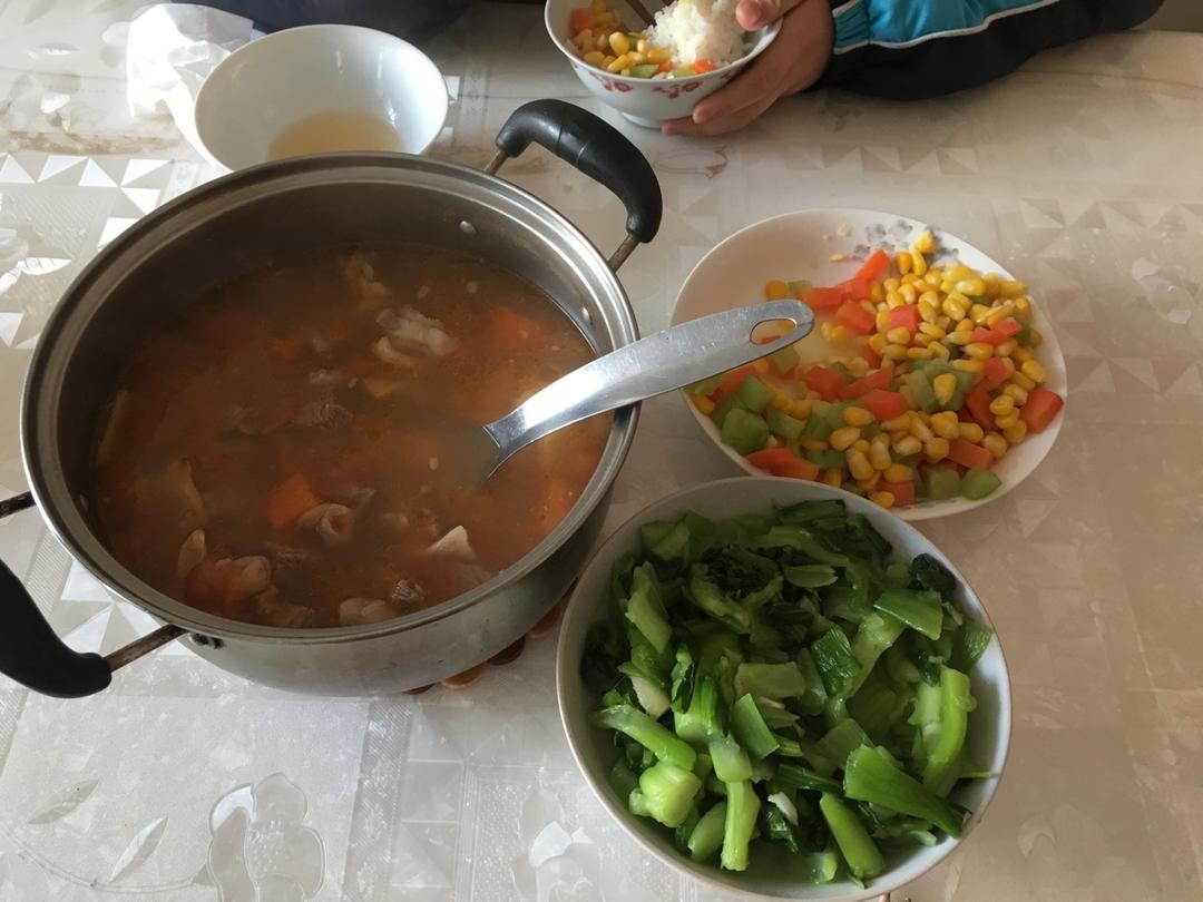 番茄牛腩汤