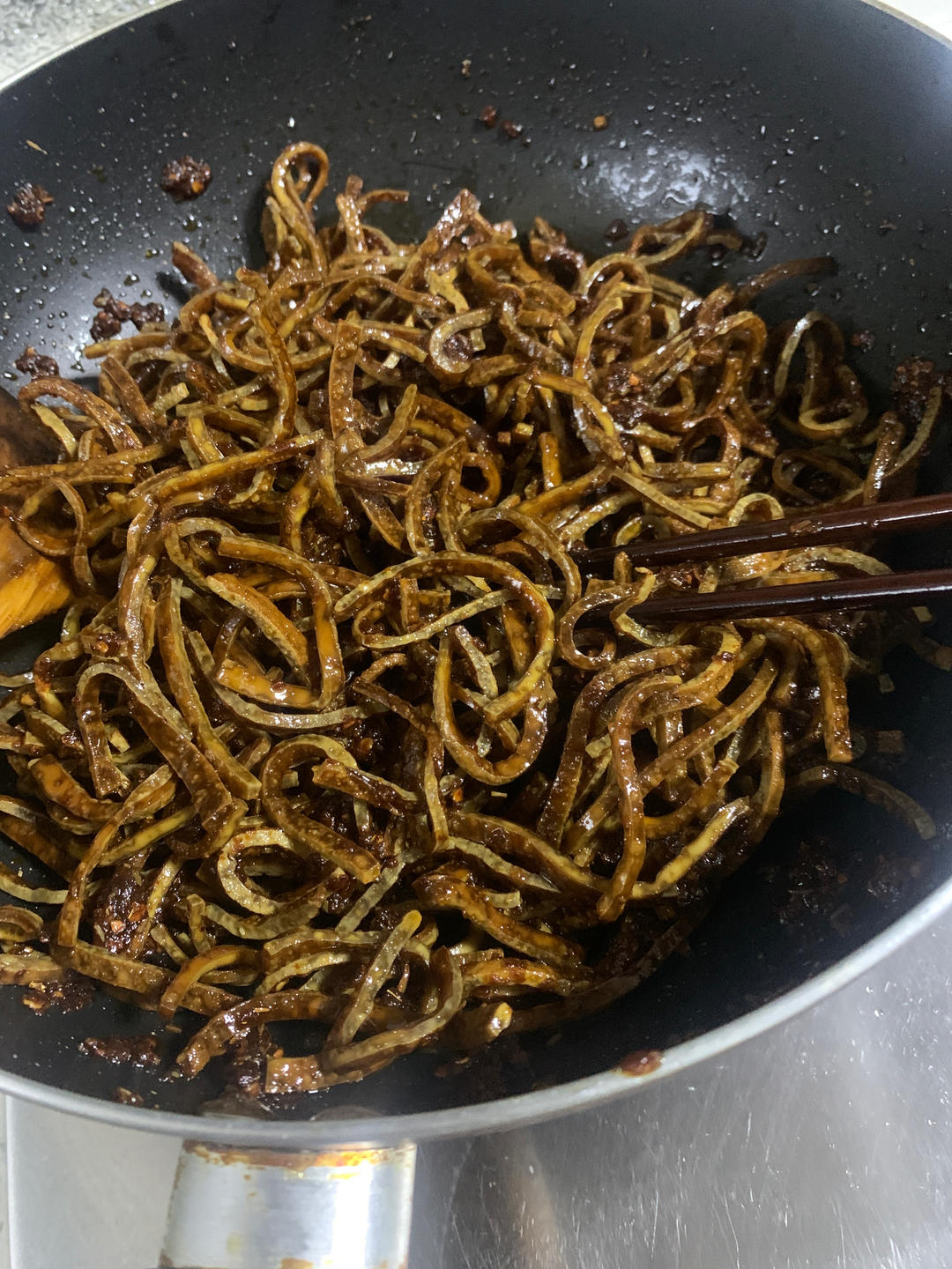 两步搞定一碟，冷吃香辣豆干！