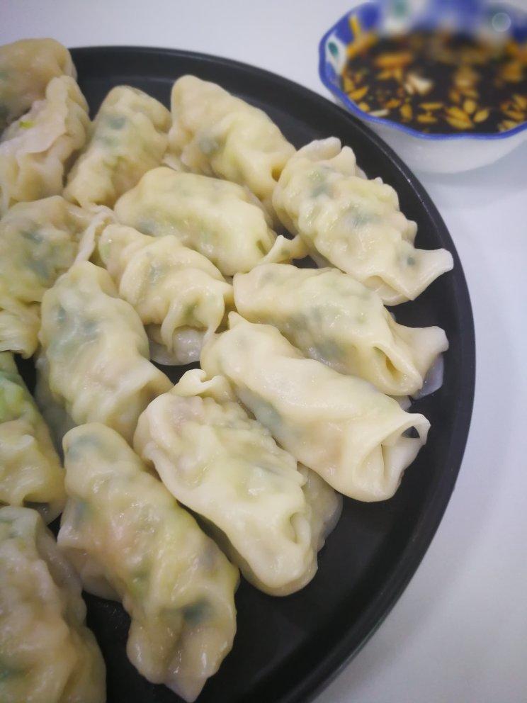 promise9做的芹菜猪肉馅儿饺子