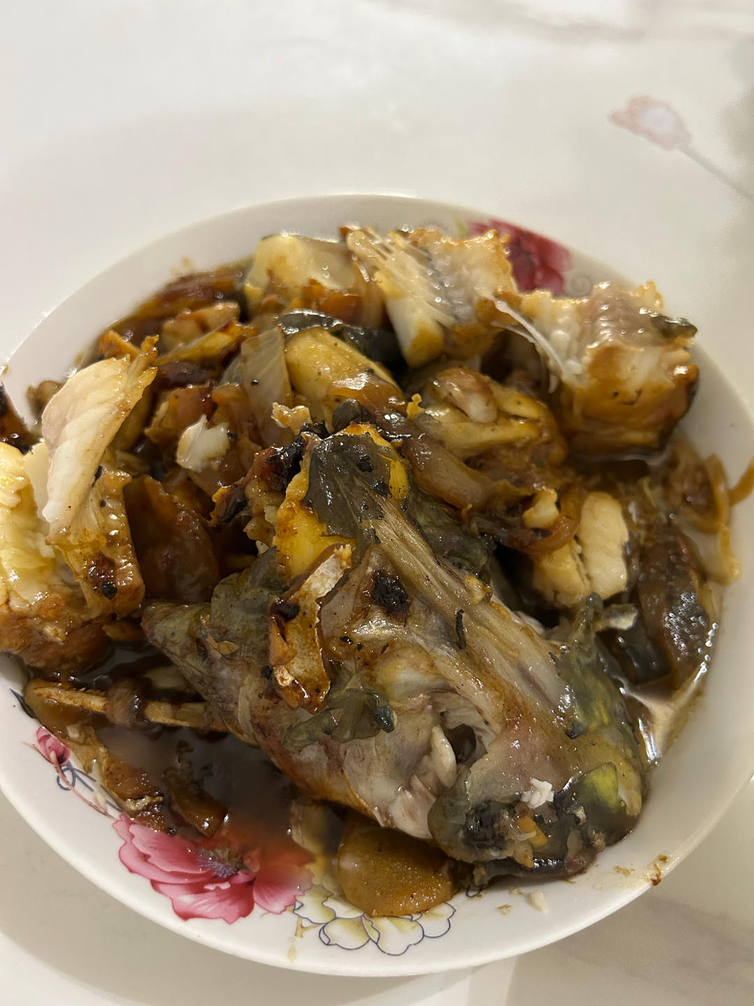 蒜香焗鮰鱼，上桌秒抢完