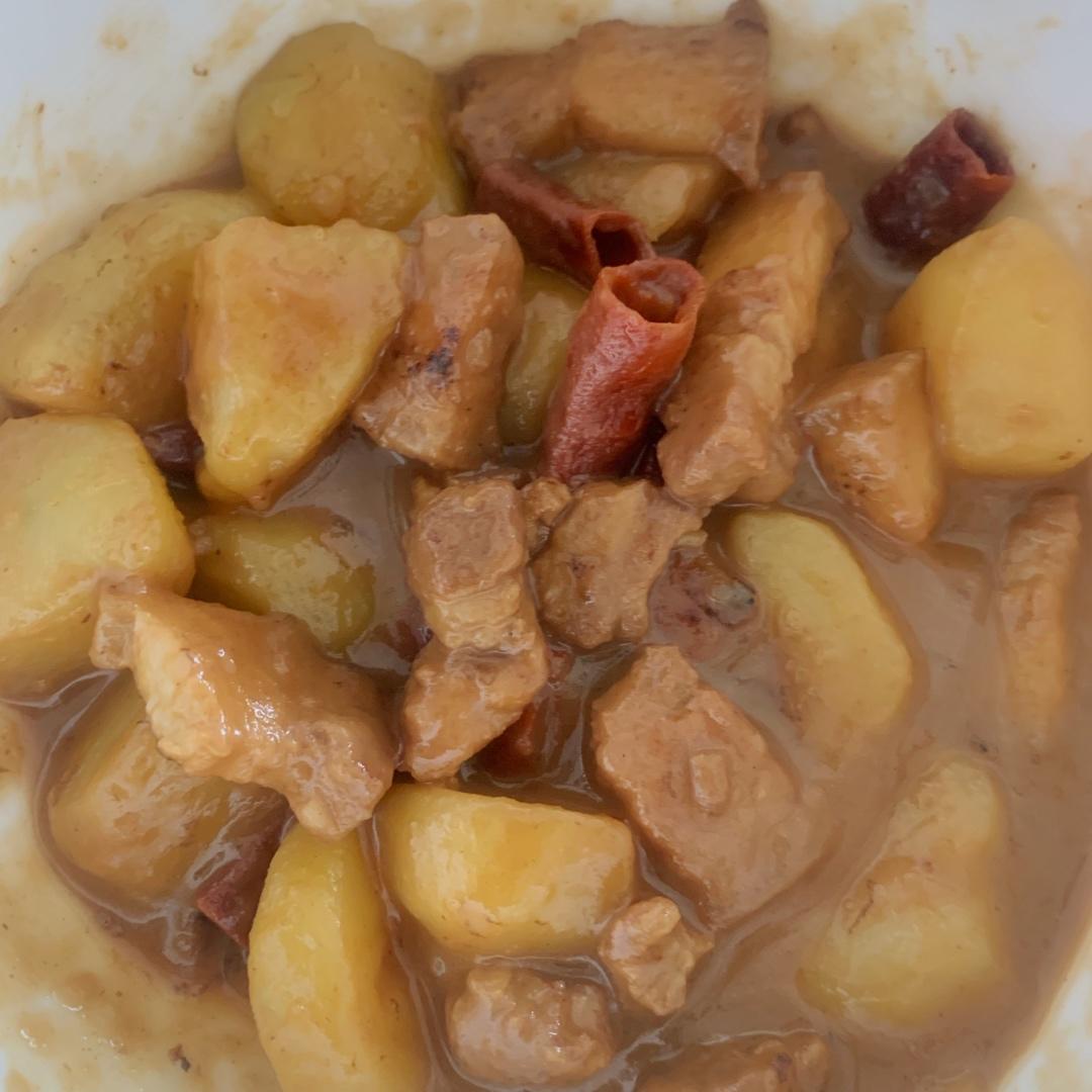 红烧肉炖土豆（丝毫不腻）