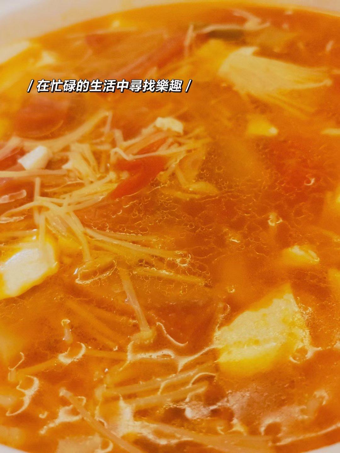 番茄豆腐金针菇汤