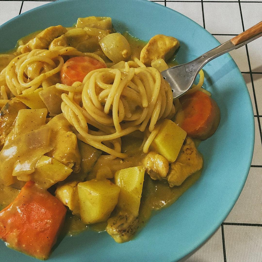 减脂餐｜低卡咖喱意面🍝