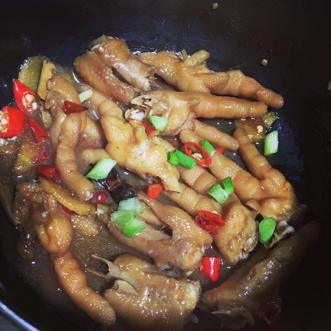 CC招牌香辣鸡爪