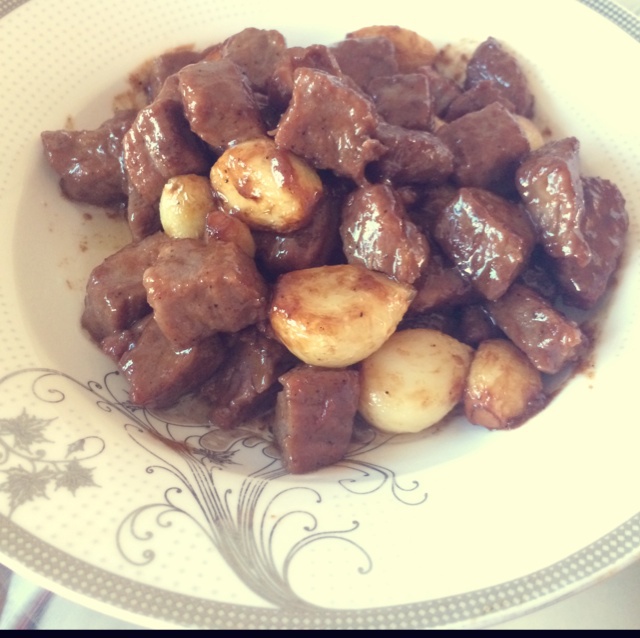 黑蒜子牛肉粒