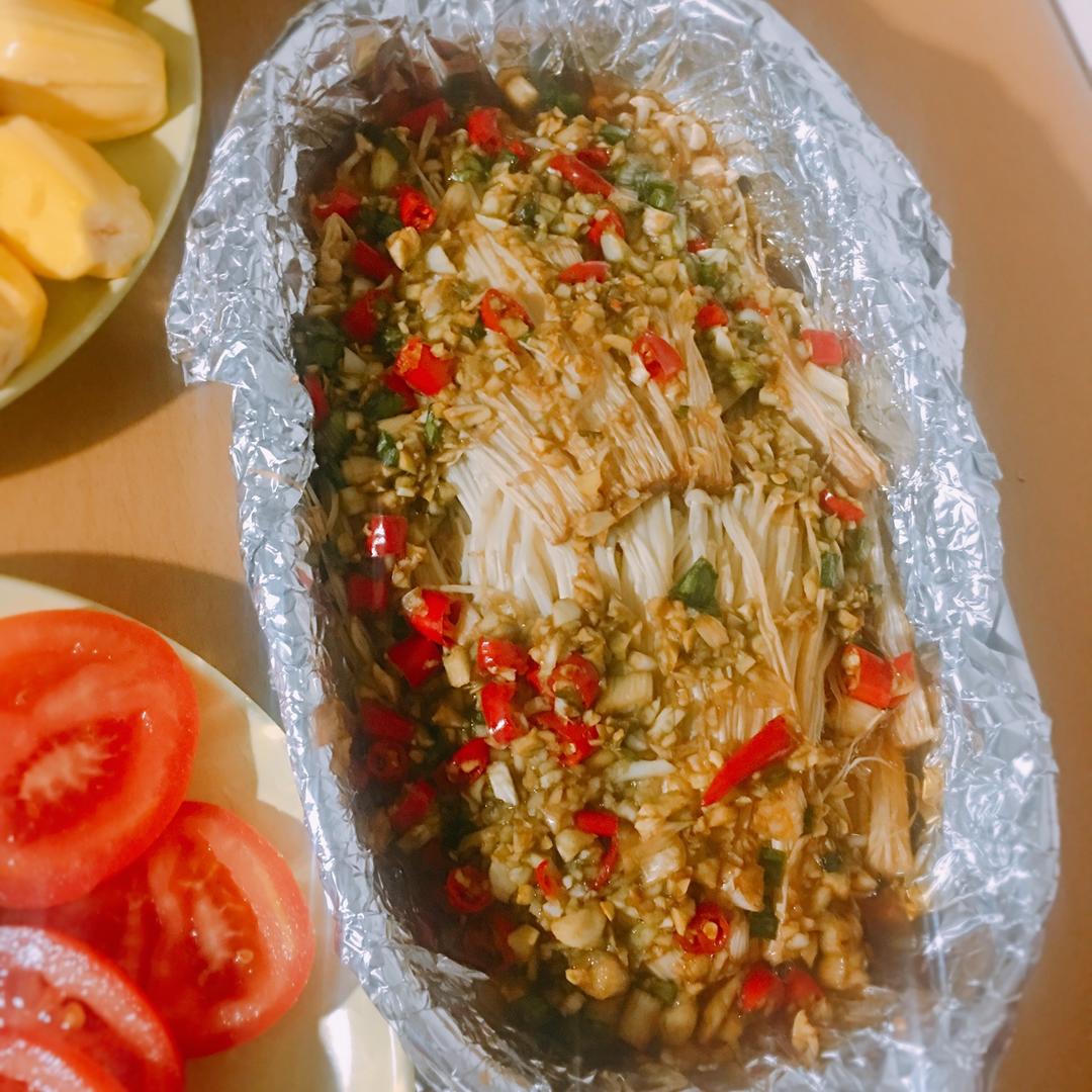 堂妈的蒜蓉豉油金针菇