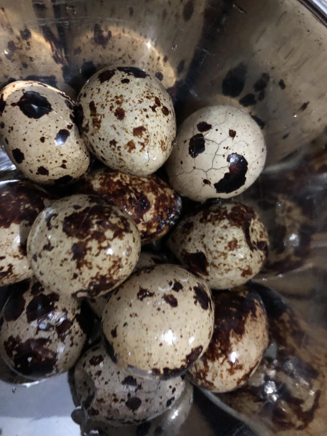 好吃的五香鹌鹑蛋的做法