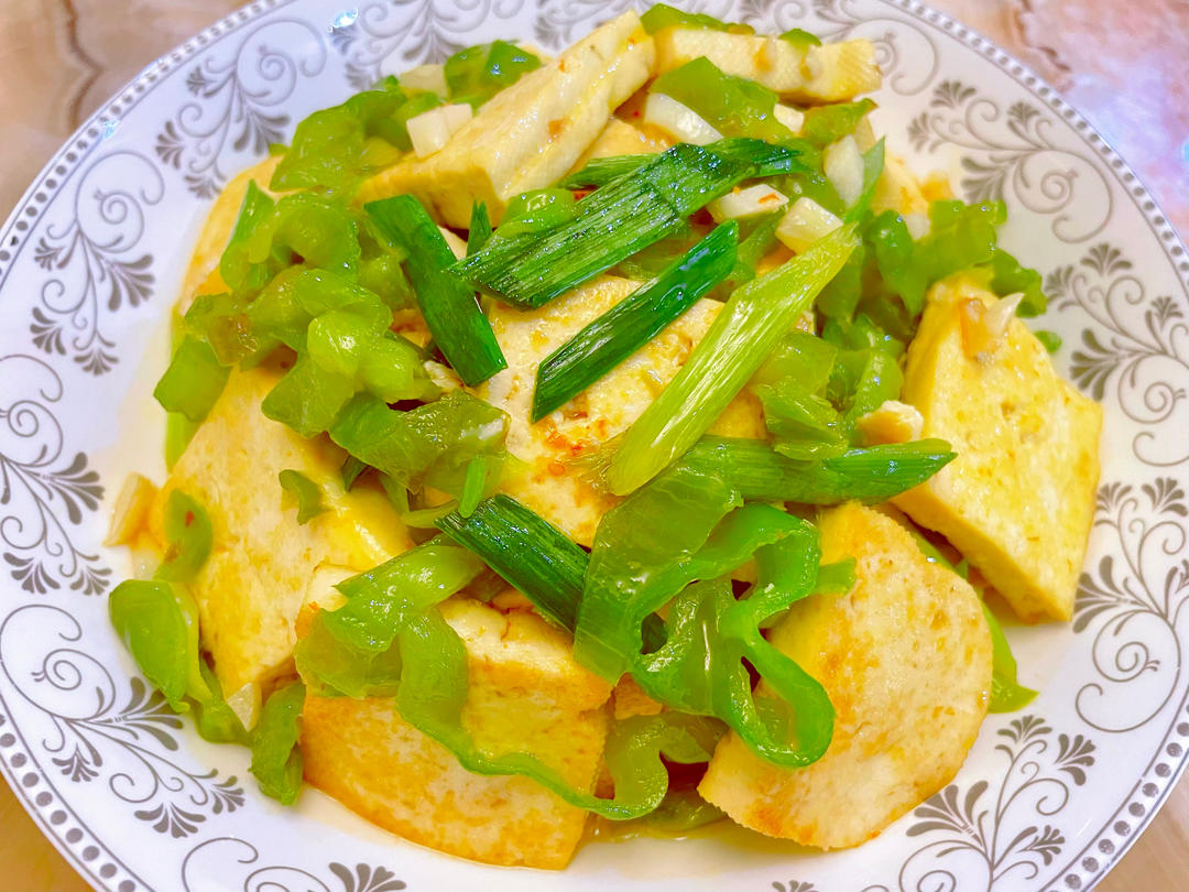 娃娃菜炒卤豆腐