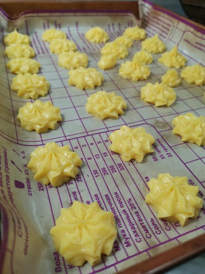 简单易成功的奶油小泡芙做法