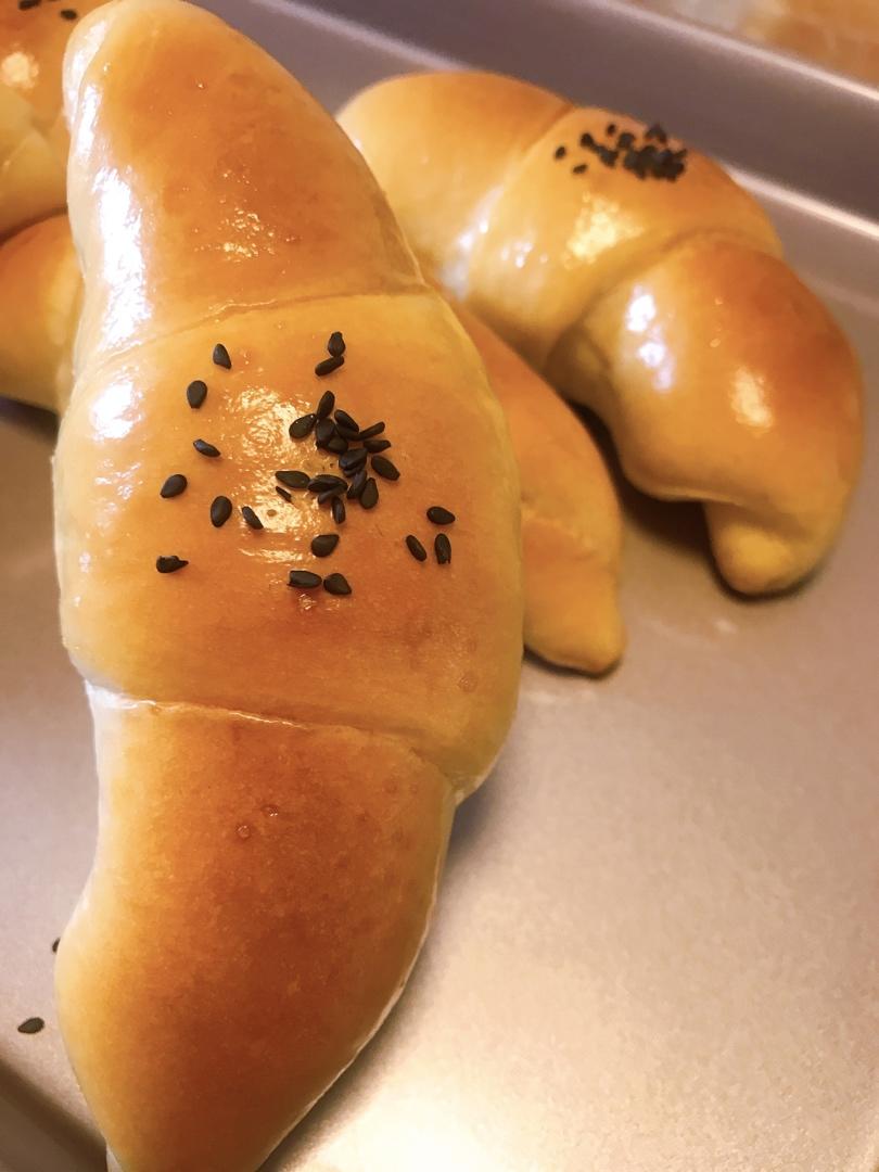 奶香牛角包—新手入门级的面包