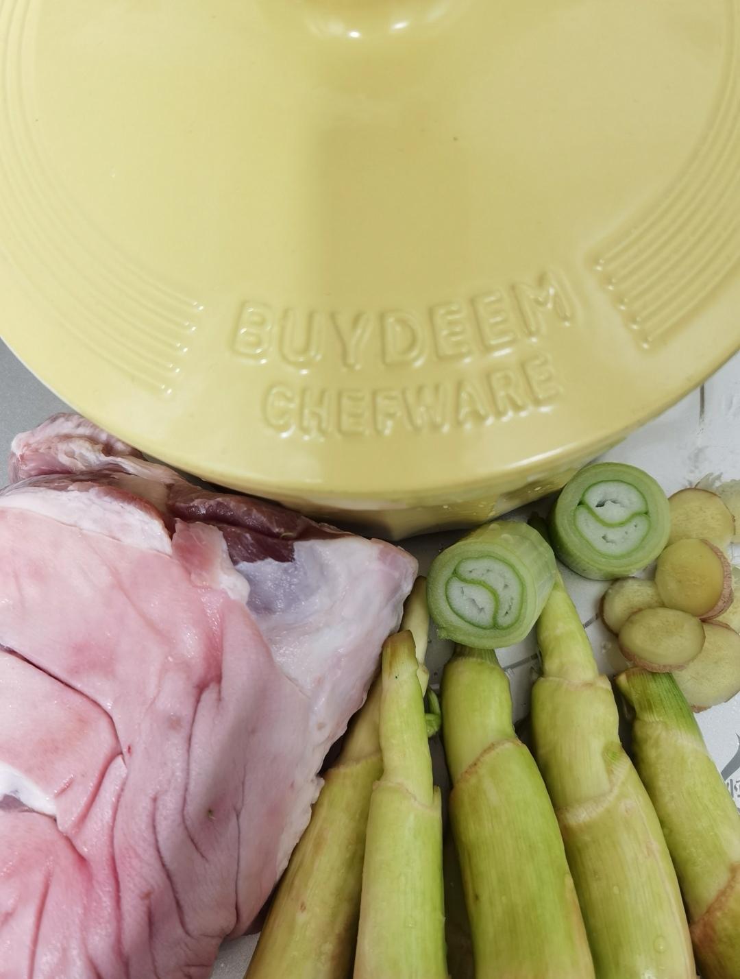 黄焖鸡【10月北鼎珐琅锅食谱】