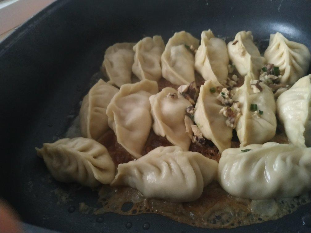 速冻煎饺