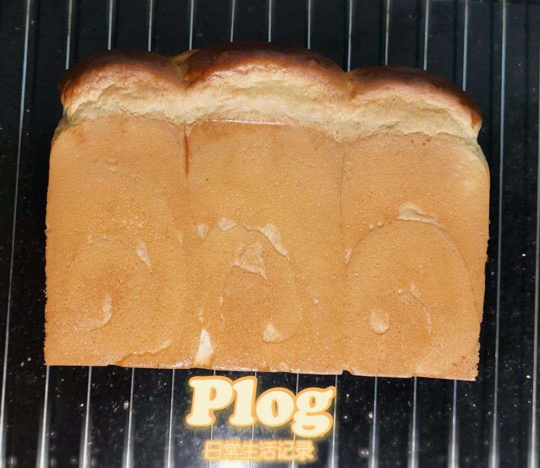 升级版奶香手撕吐司