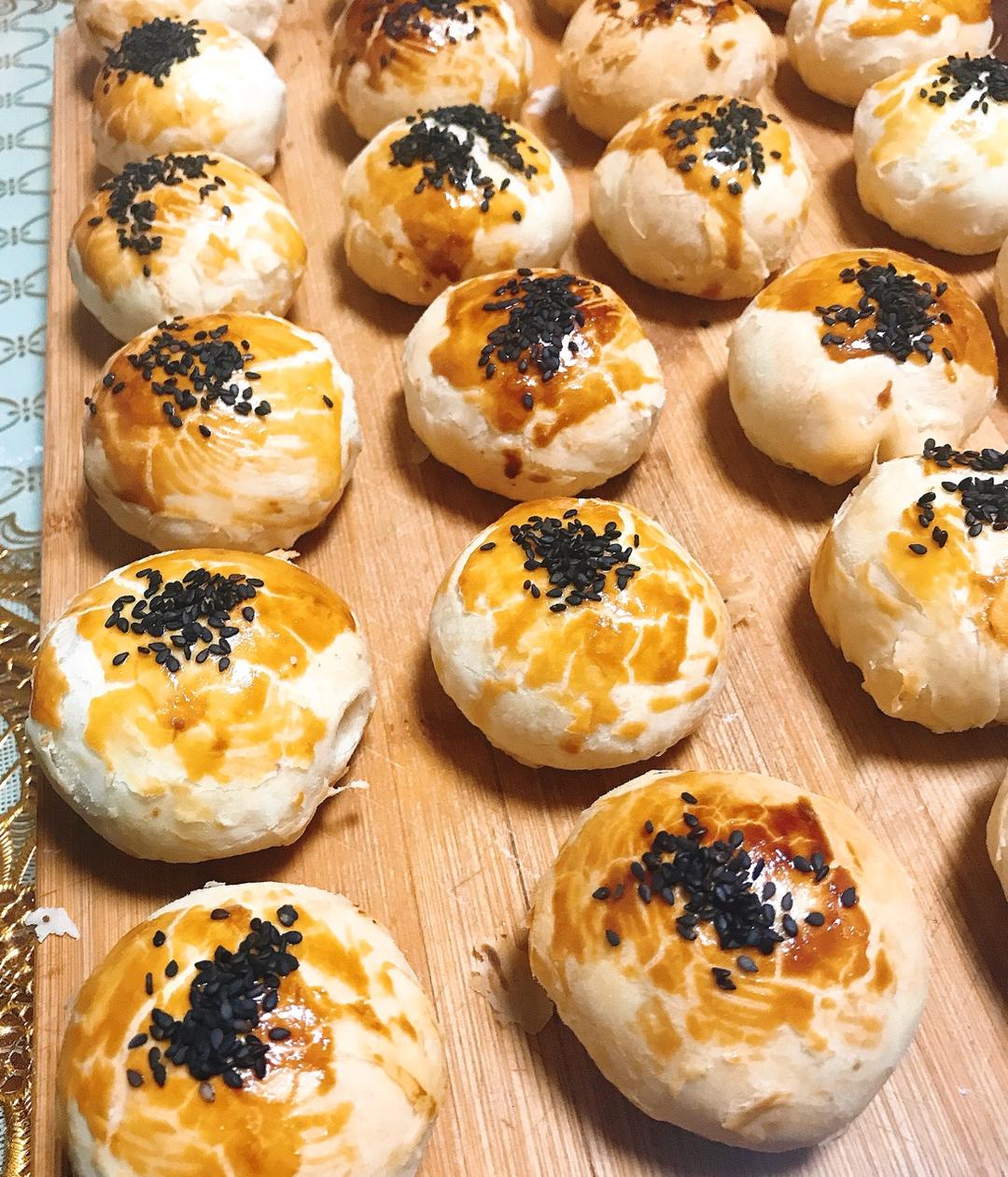 泳式鲜肉榨菜月饼