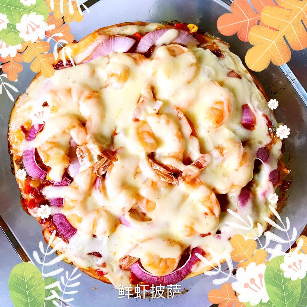 薄饼脆皮火腿pizza