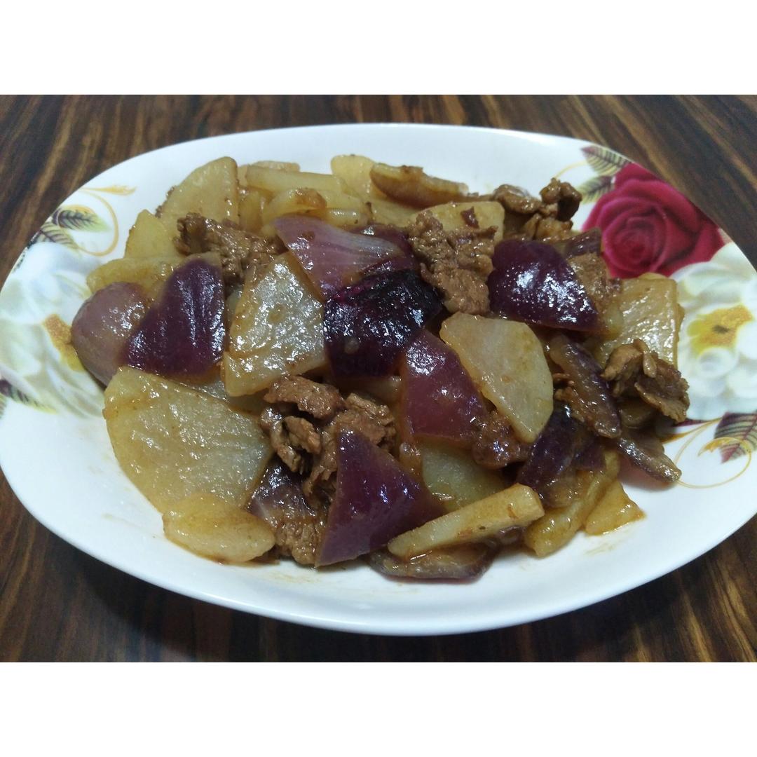 洋葱炒土豆