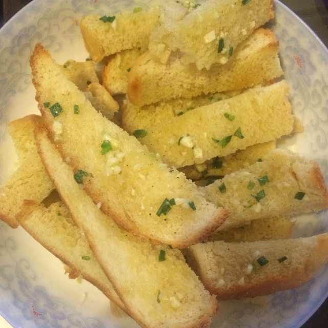 香蒜面包条
