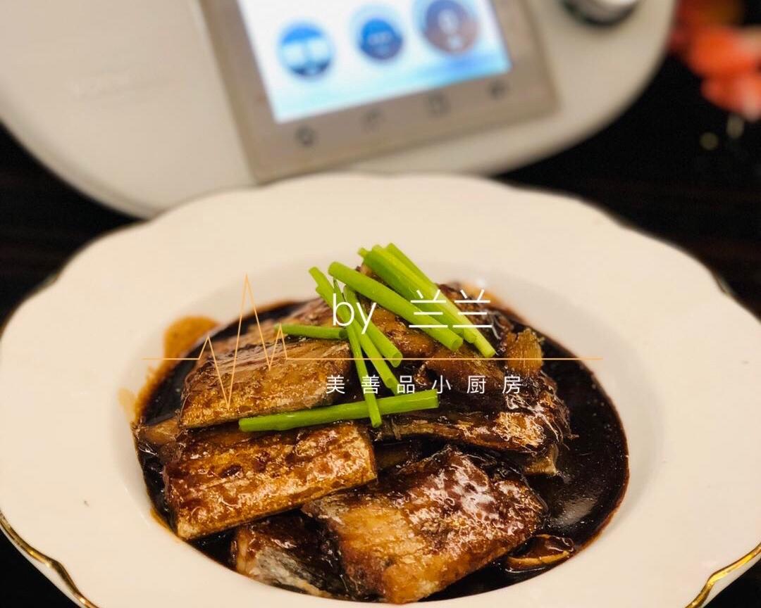 不用油煎的红烧带鱼的做法