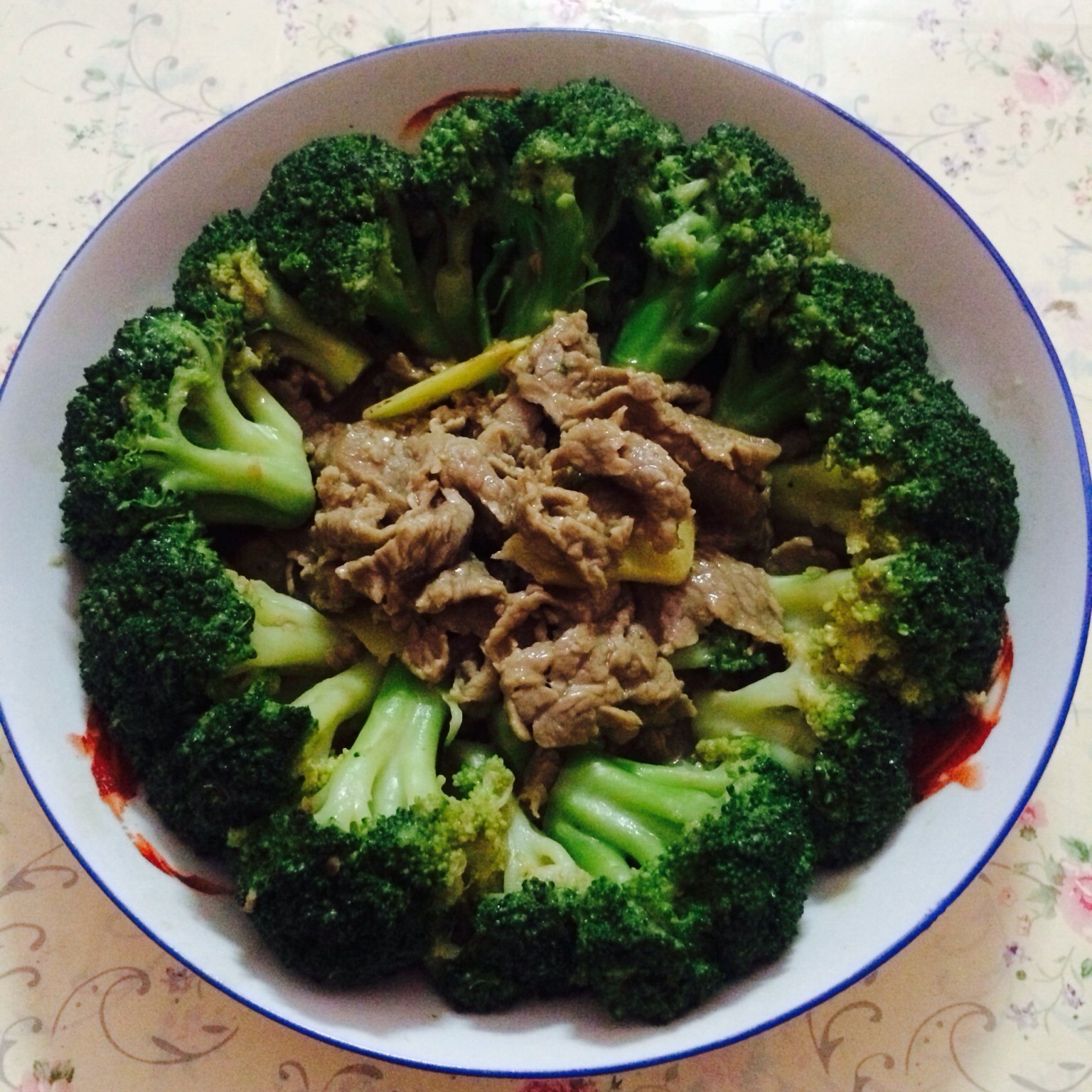 西兰花炒牛肉