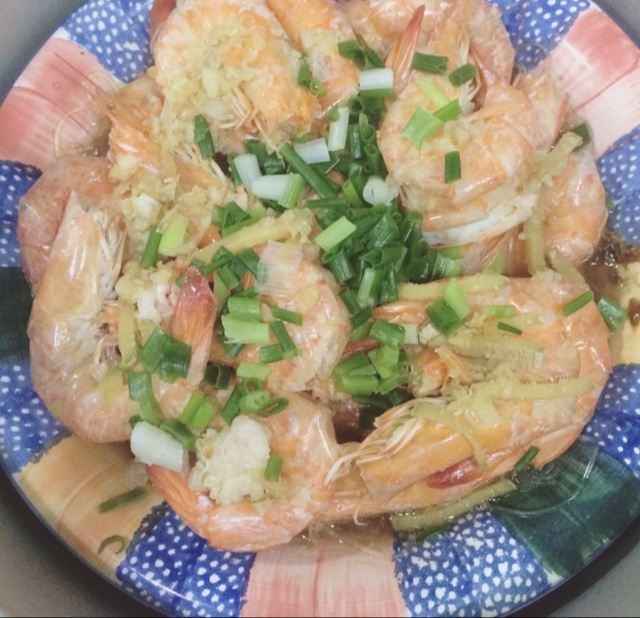 蒜蓉粉丝蒸大虾