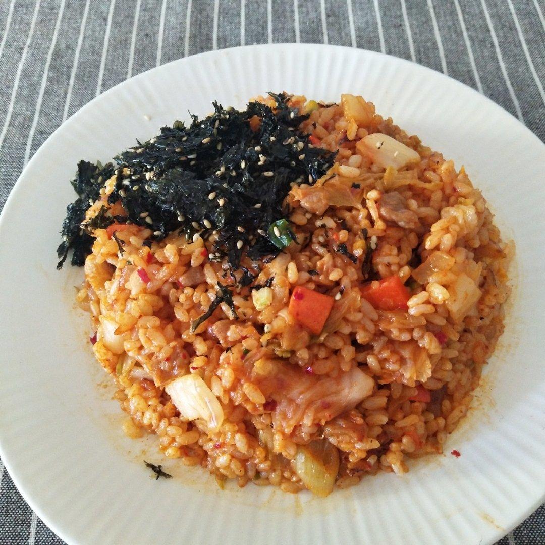 五花肉泡菜炒饭