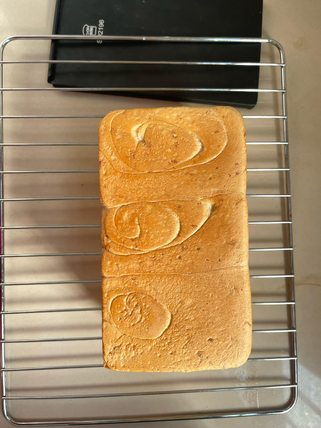 玫瑰奶香吐司