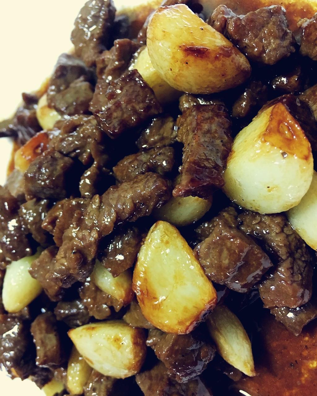 黑蒜子牛肉粒