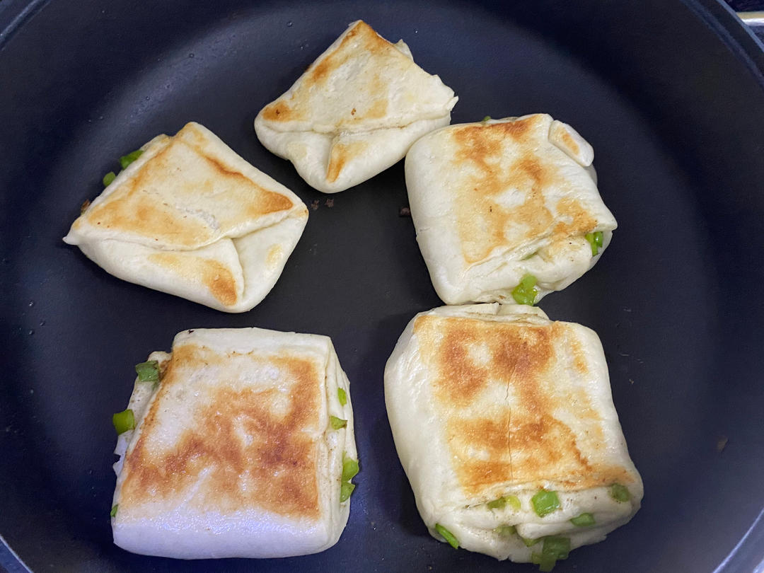 青椒饼（想念大学食堂的青椒饼）