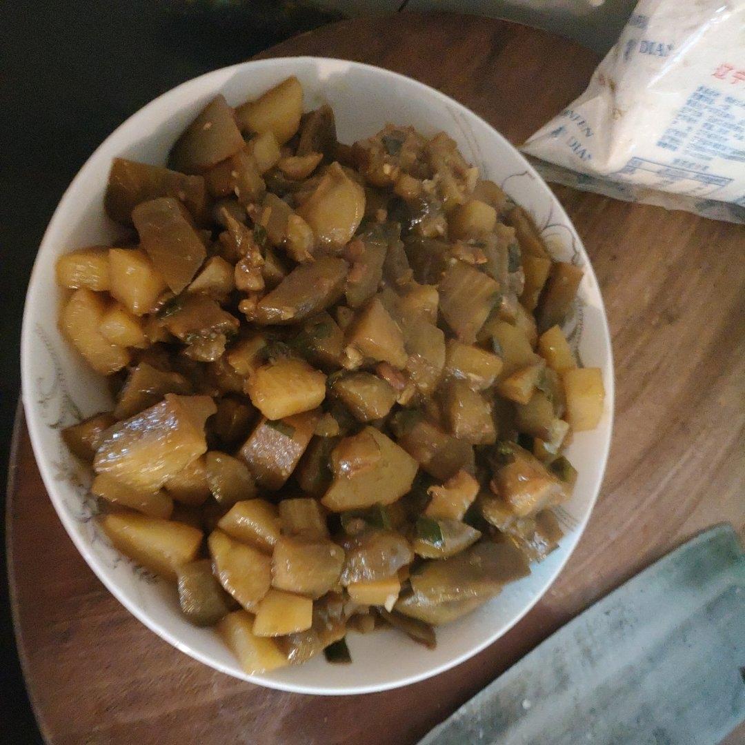 土豆炖茄子(东北菜)