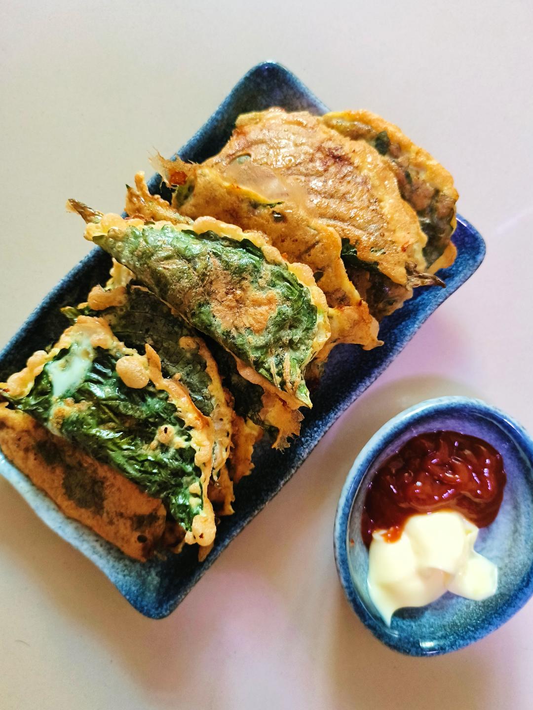 紫苏叶蛋饺