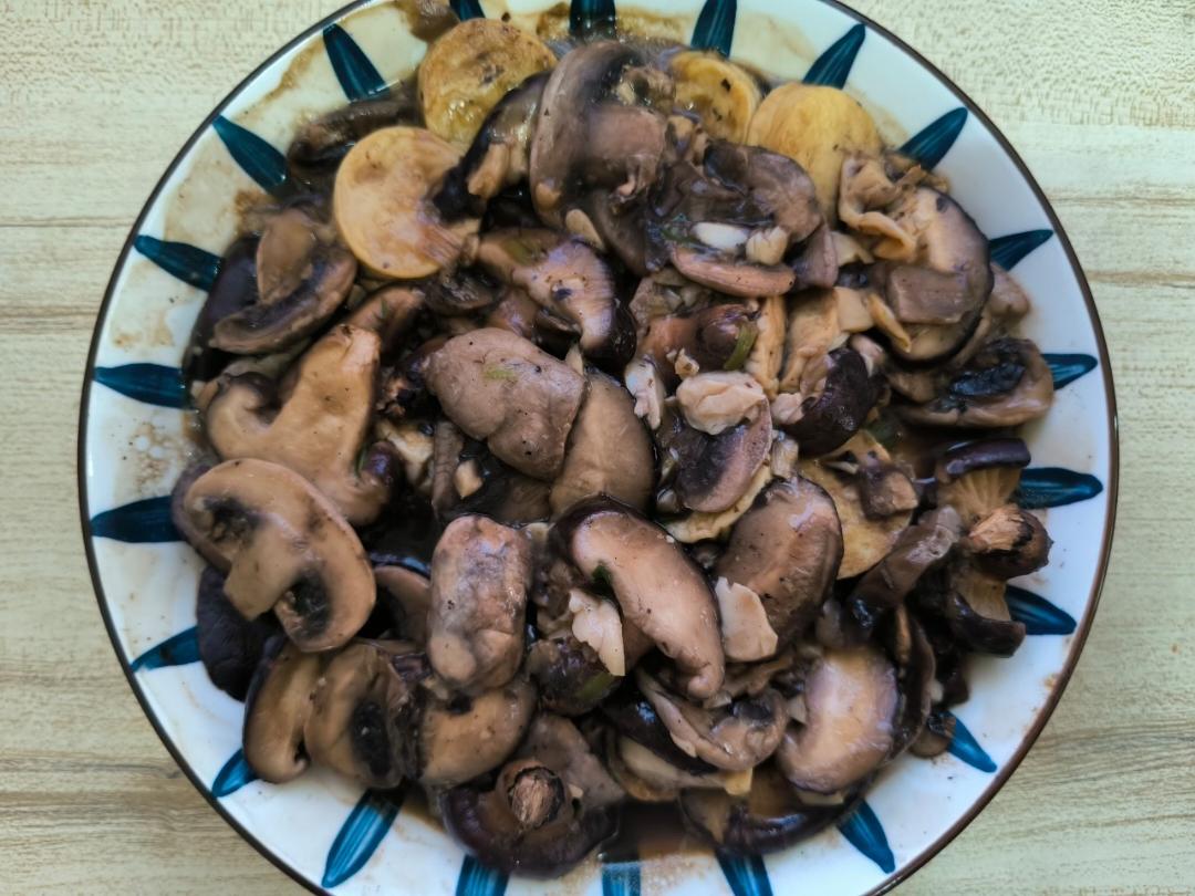 双菇烧玉子豆腐
