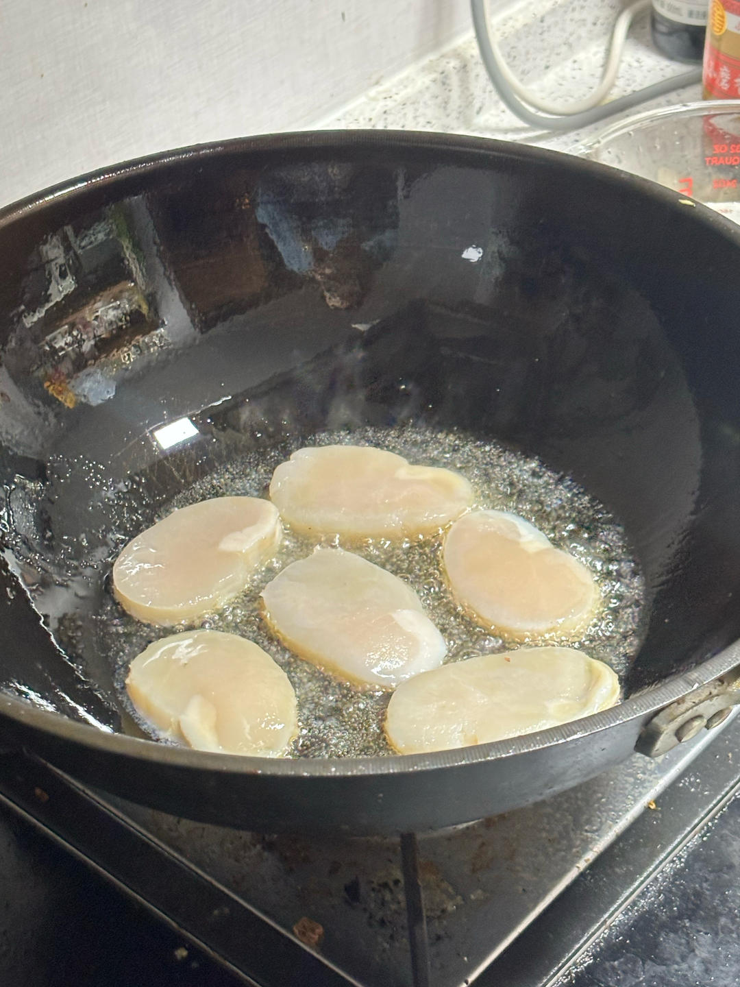 黄油蒜香黑虎虾