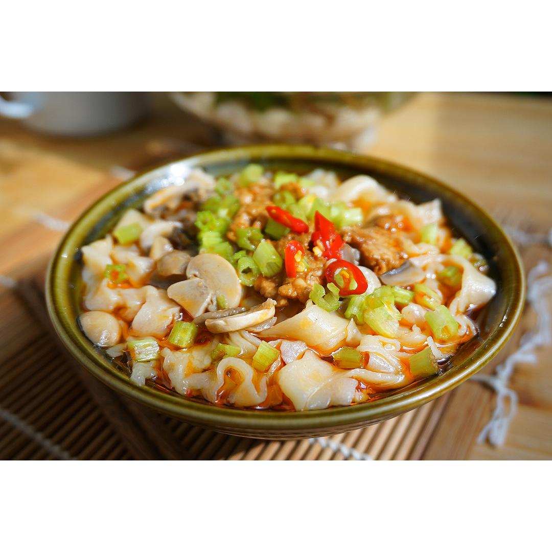 Q版-面面聚到（全面食集中营）