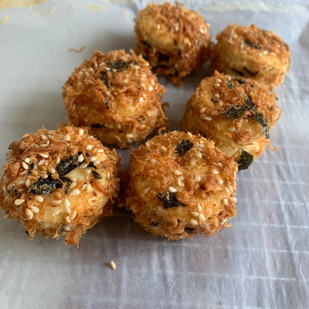 美味海苔肉松小贝