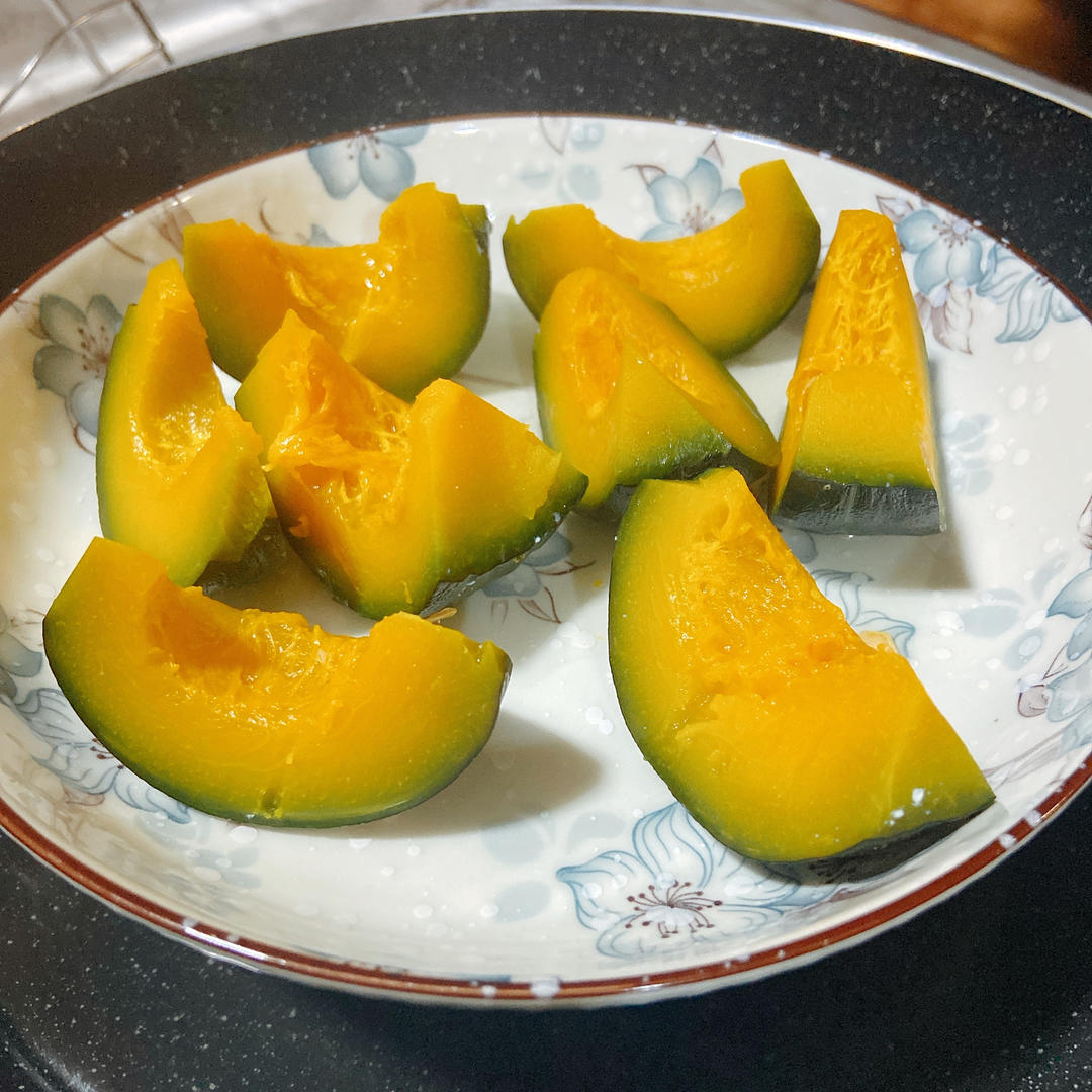 blairlnmy做的营养早餐蒸贝贝小南瓜