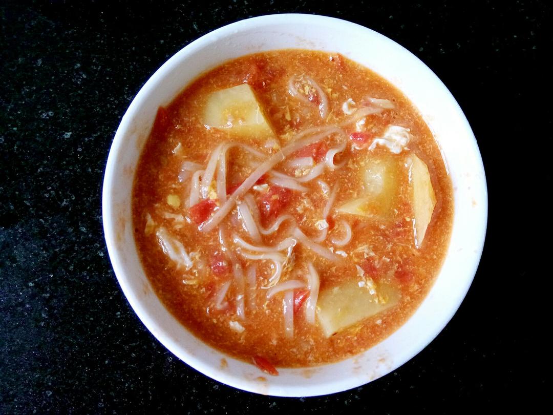 简单早饭西红柿鸡蛋挂面