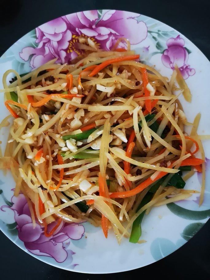凉拌土豆丝