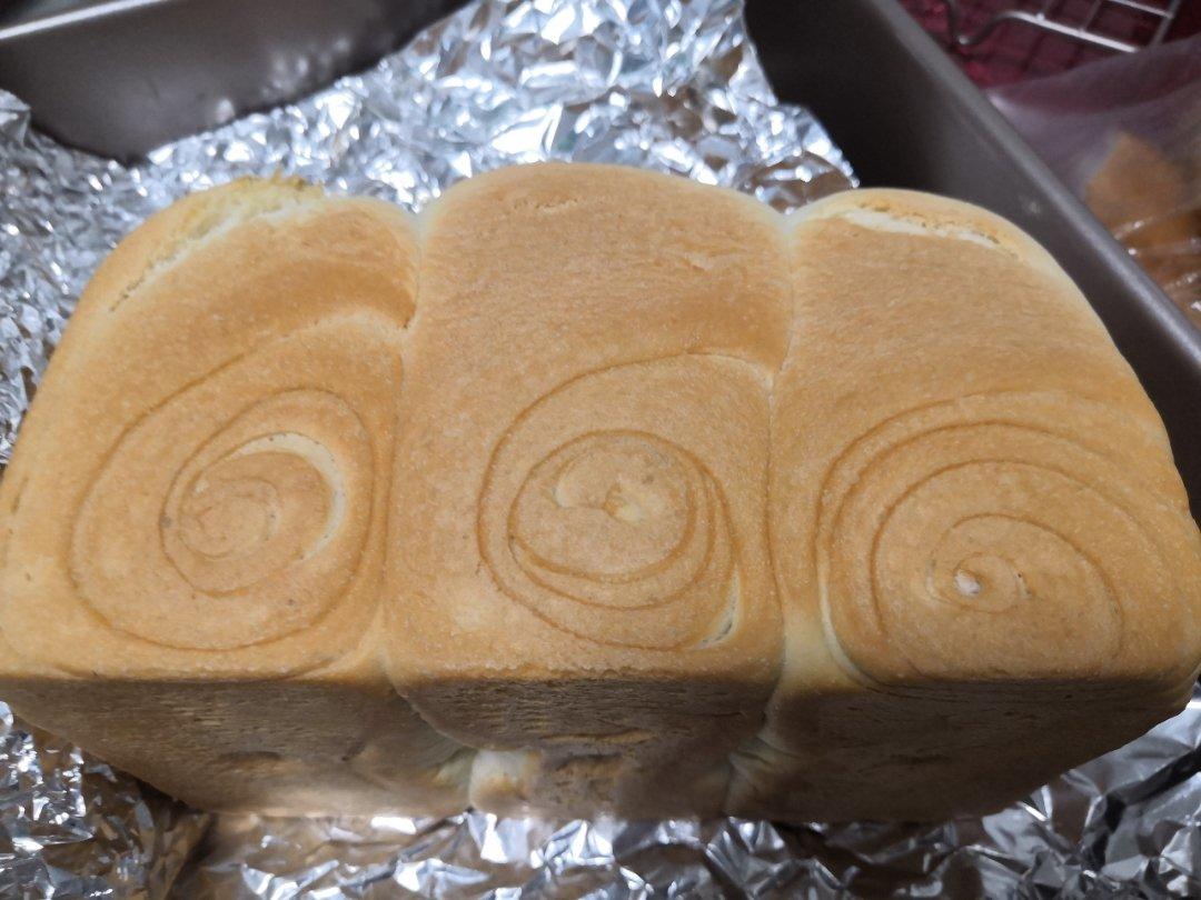 吐司（不用手套膜，中粉，一发，细腻，拉丝）