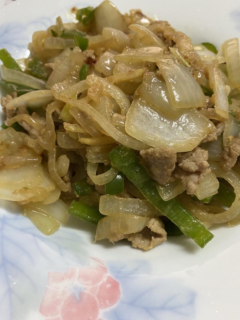 洋葱青椒炒肉丝