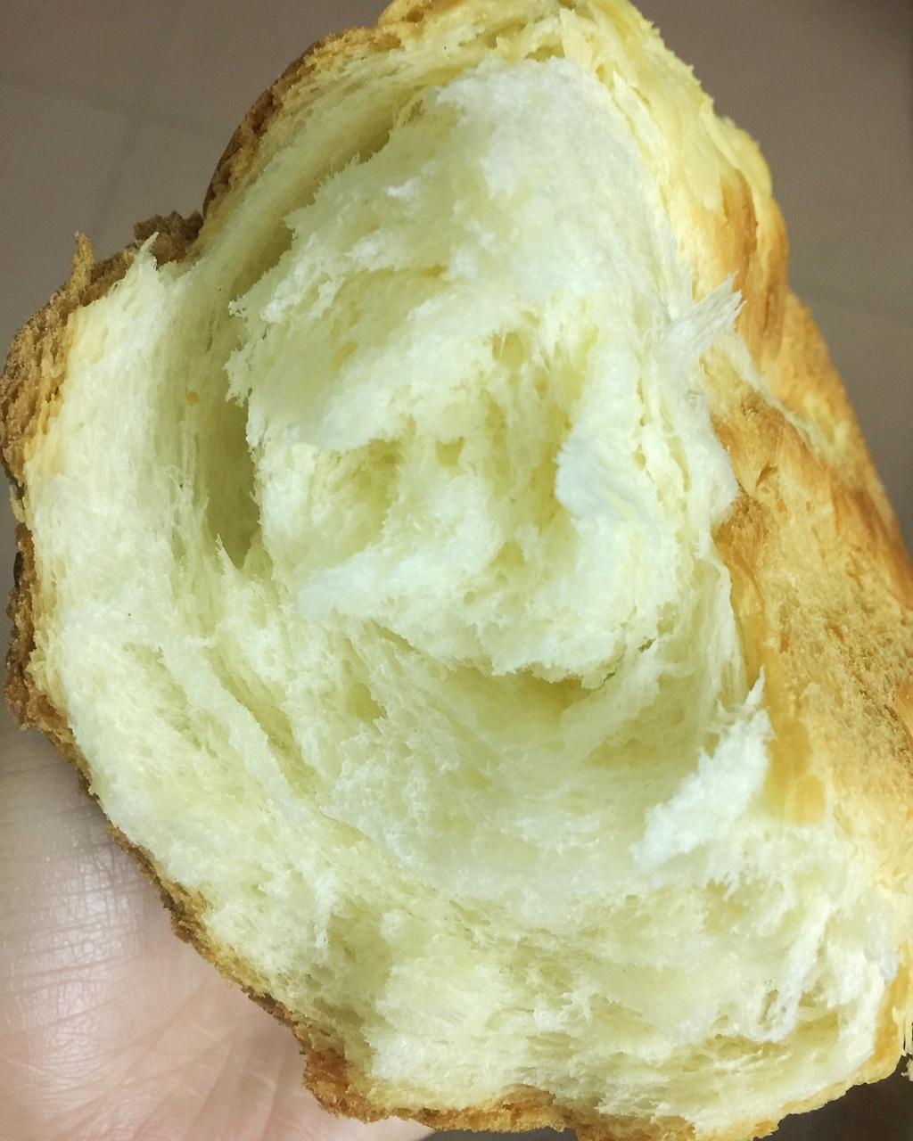 用烤箱自己做面包--手工牛奶吐司面包