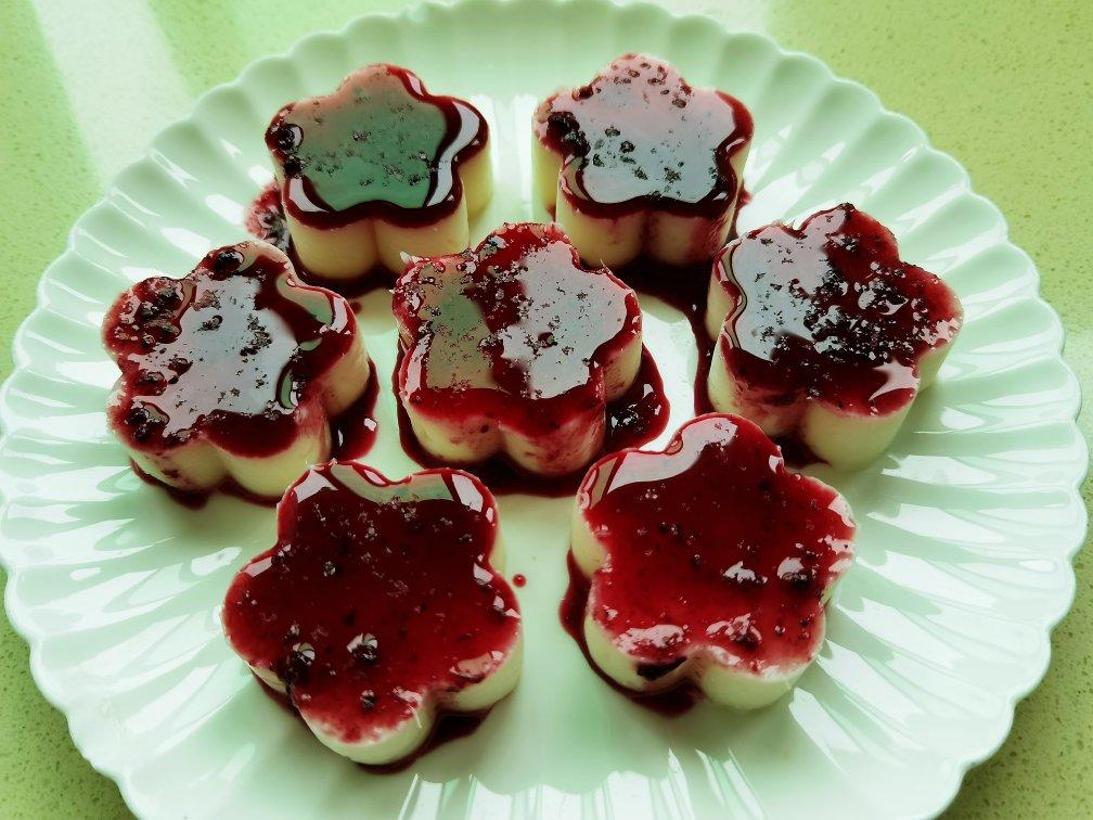 甜品 蓝莓山药,用的是焦作的铁棍山药 乐乐_krwb做的蓝莓山药,用的是