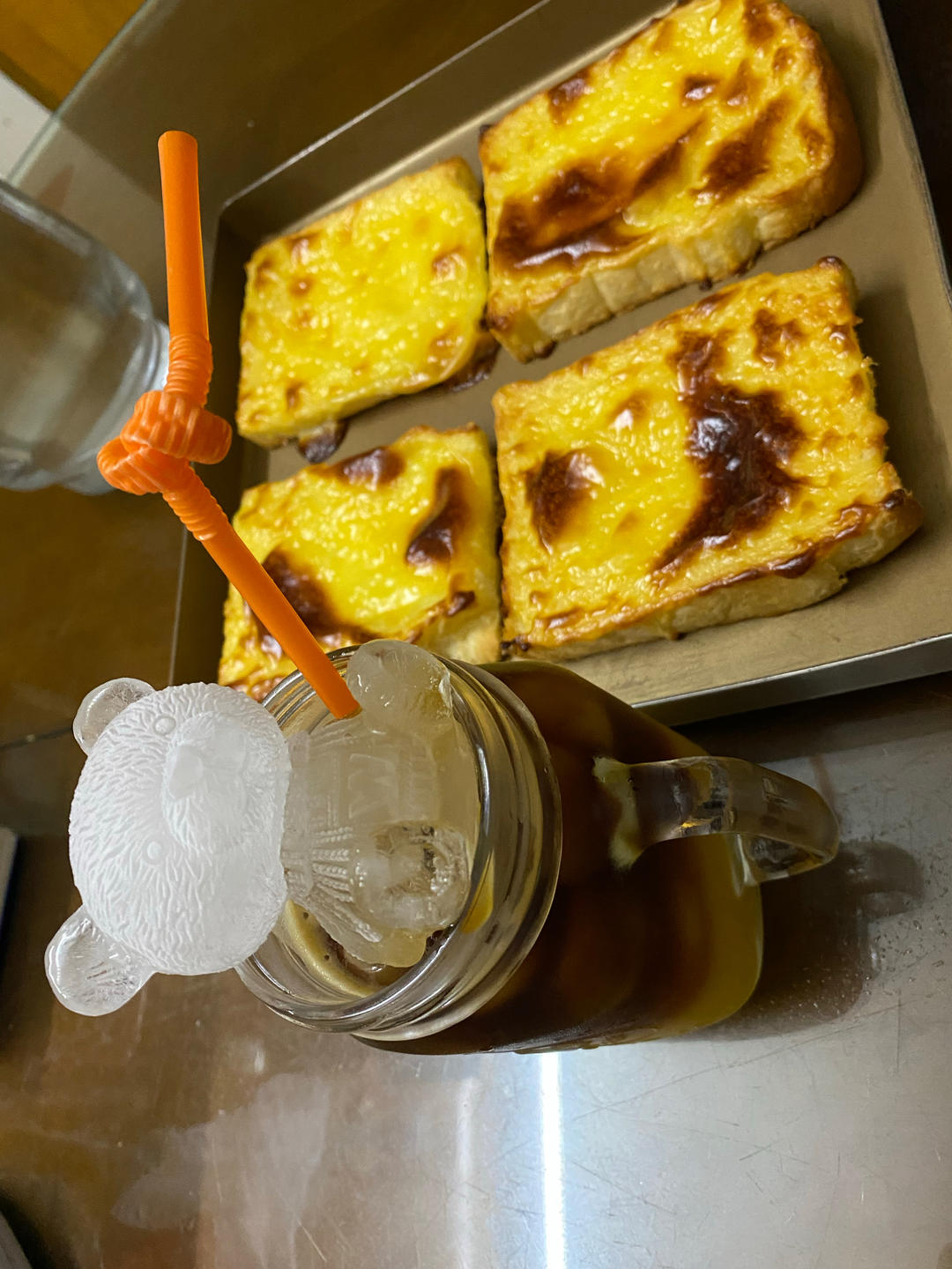 零失败快手岩烧乳酪(熔岩吐司)十分钟网红早餐，好吃哭