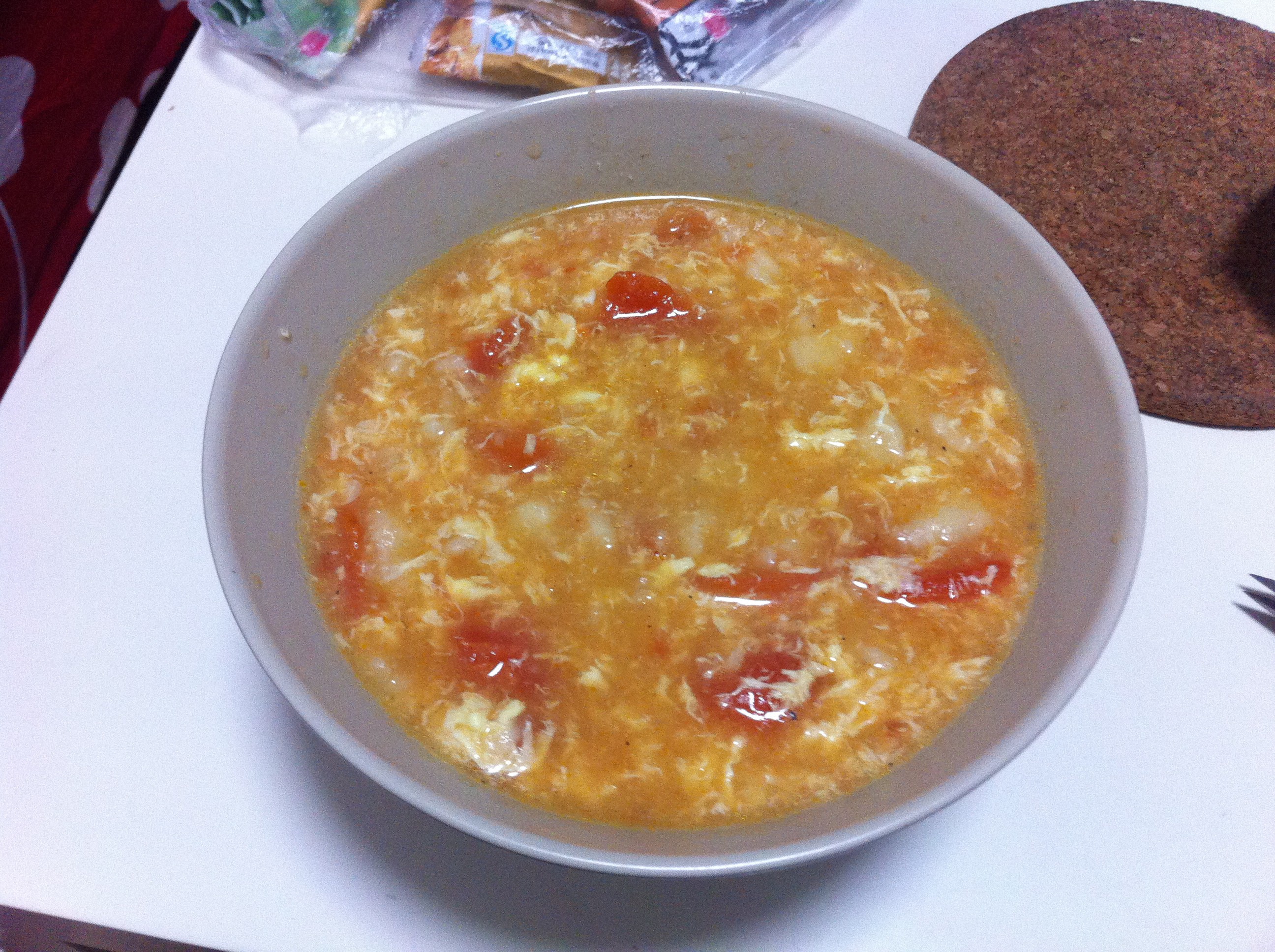 西红柿鸡蛋疙瘩汤