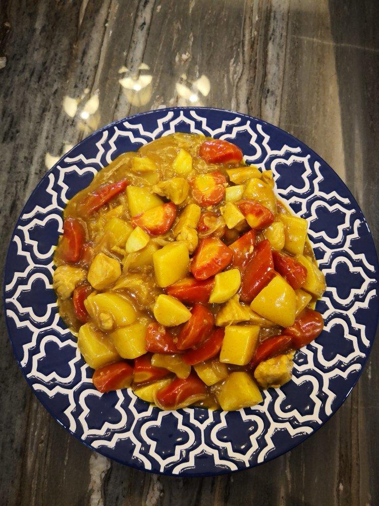 咖喱土豆鸡块