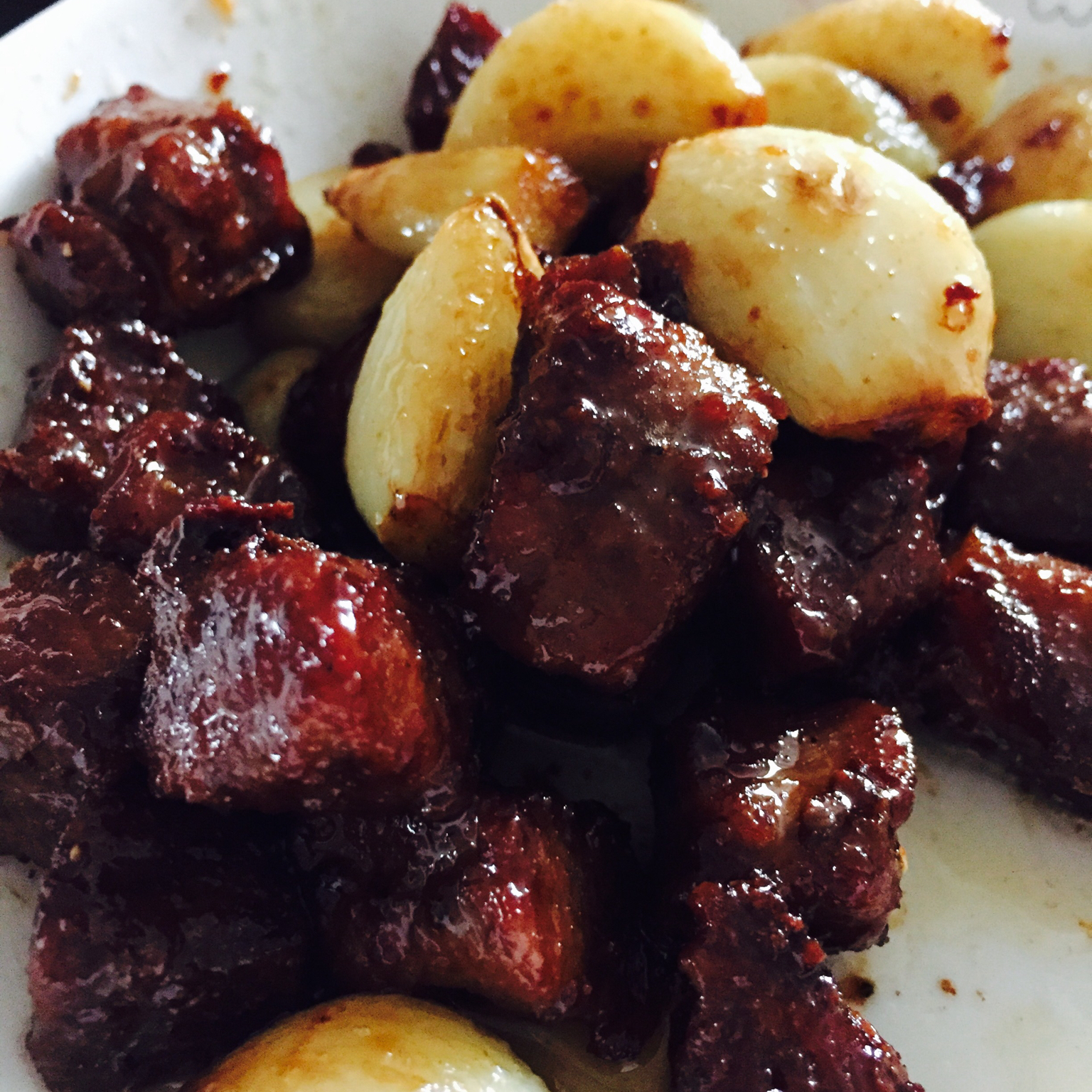 黑蒜子牛肉粒