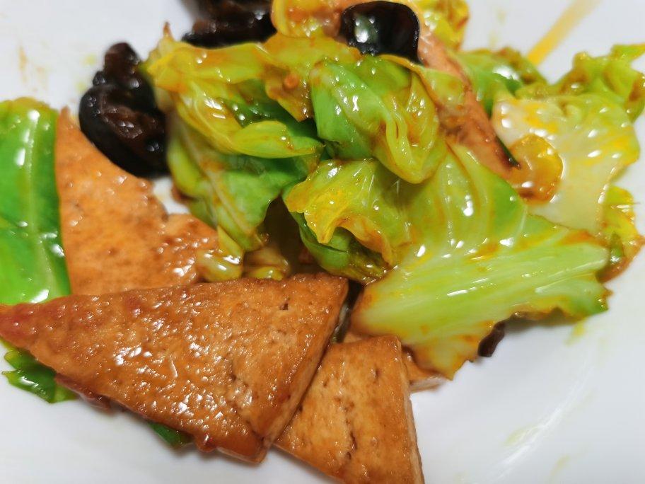 木耳白菜爆豆腐